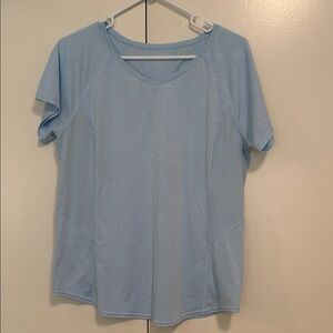 Tek Gear light Blue Short Sleeve v neck Women's Tee size large